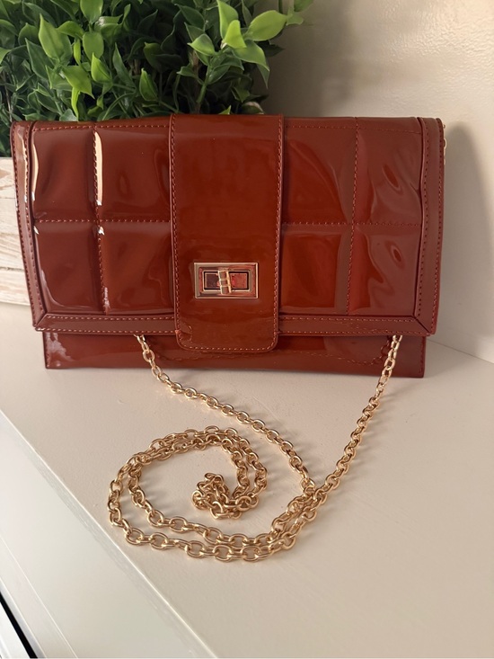 like dreams Handbags - LIKE DREAMS BROWN COGNAC FAUX PATENT LEATHER CLUTCH EVENING PURSE GOLD CHAIN